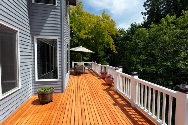 Cedar Deck Construction in Sterling Heights